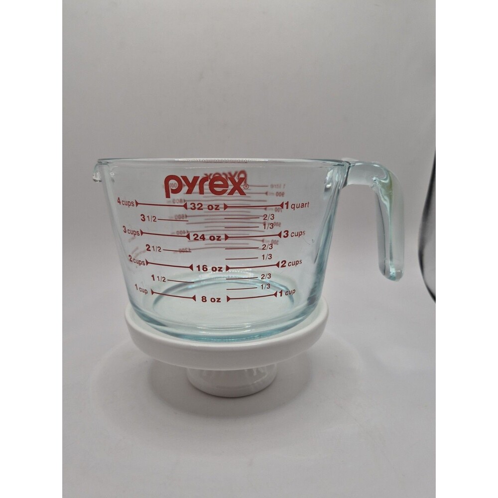 PYREX Measuring 4 Cup Glass 32oz RED Lettering USA Corning NY